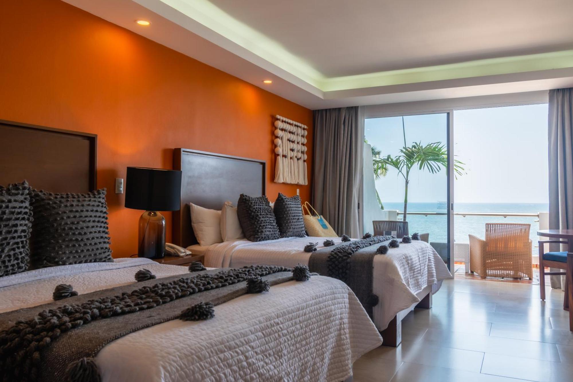 The Paramar Beachfront Boutique Hotel With Breakfast Included - Downtown Malecon Puerto Vallarta Dış mekan fotoğraf