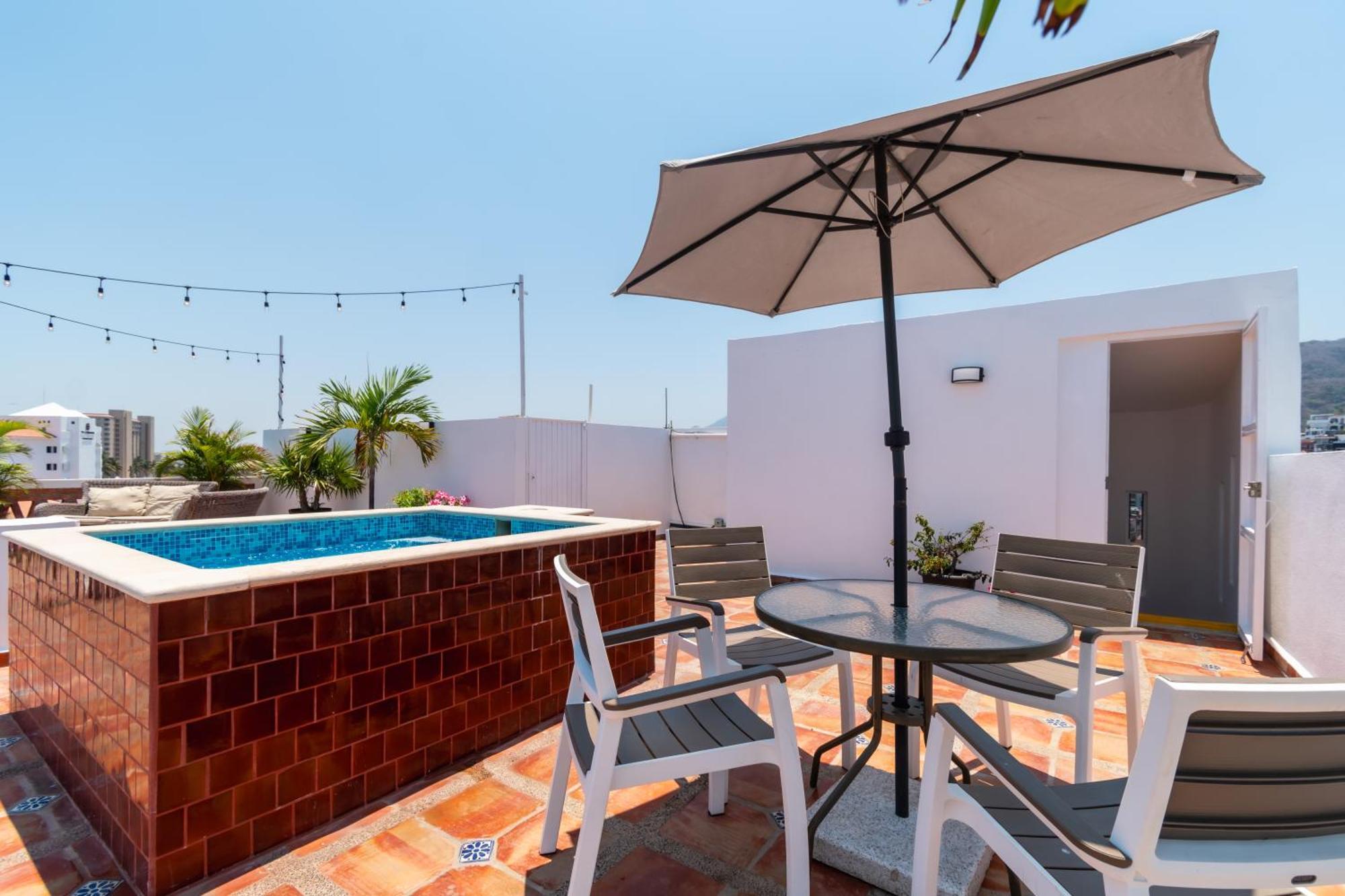 The Paramar Beachfront Boutique Hotel With Breakfast Included - Downtown Malecon Puerto Vallarta Dış mekan fotoğraf