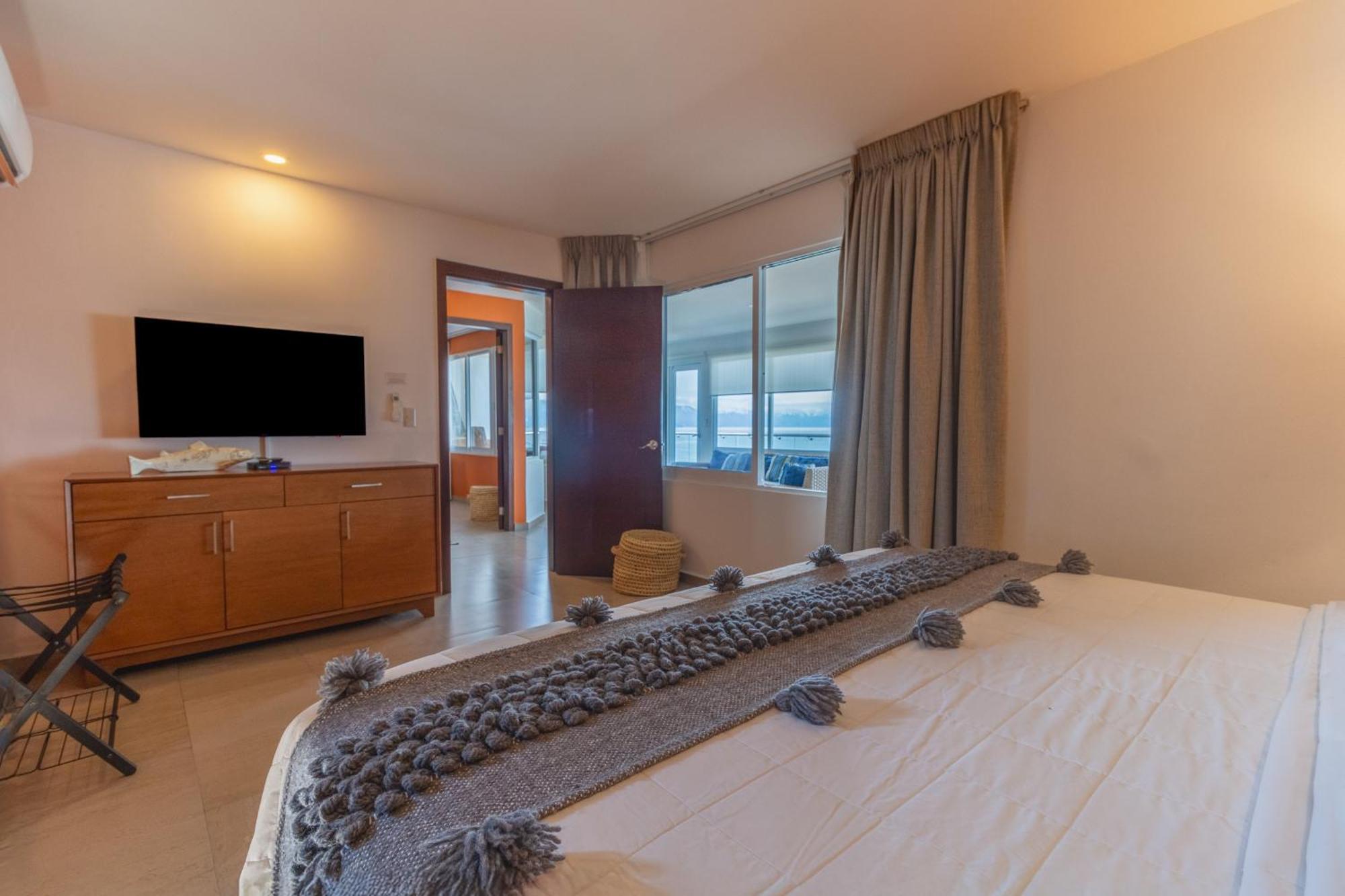 The Paramar Beachfront Boutique Hotel With Breakfast Included - Downtown Malecon Puerto Vallarta Oda fotoğraf